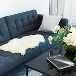 Deluxe Swan Stone Castle Apartment